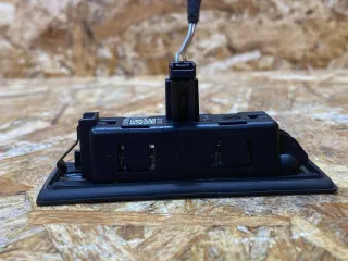 8W6943021A Подсветка номера Audi Q5 2 Арт 39370601, вид 4