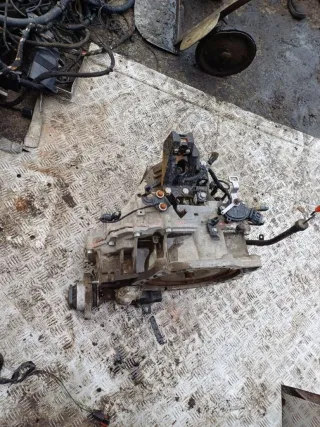 FE1EU Коробка передач автоматическая (АКПП) Hyundai Accent RB Арт 97131359, вид 2