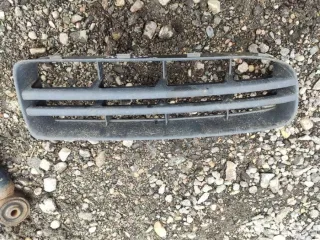  Заглушка (решетка) в бампер передний Skoda Octavia A4 Арт 97133715
