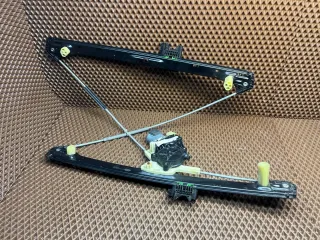 LR048341,CK5223200AG стеклоподъемник передний правый Land Rover Range Rover 4 Арт 100397
