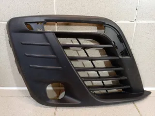 98246336XT Решетка в бампер правая Citroen Spacetourer Арт 103007, вид 1