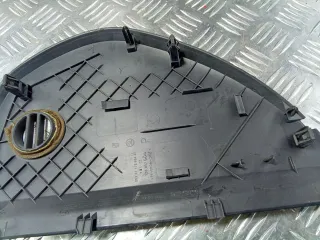 1Z0857504 Накладка декоративная на торпедо Skoda Octavia A5 Арт 97137279, вид 7