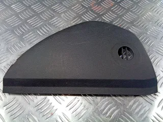 1Z0857504 Накладка декоративная на торпедо Skoda Octavia A5 Арт 97137279, вид 1