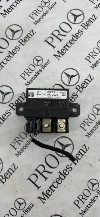 A0009822023 Блок управления аккумулятором (АКБ) Mercedes C W204 Арт 101209, вид 1