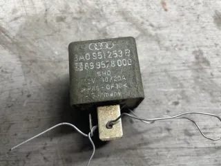 8A0951253B Реле бензонасоса Audi A6 C4 (S6,RS6) Арт 97130519, вид 2
