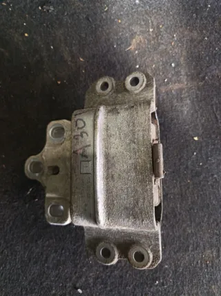 1K0199555 Подушка двигателя Skoda Octavia A5 2.0л Tdi pd Арт 97144753, вид 1