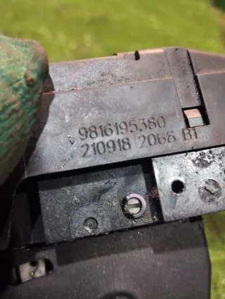 9816195380 Замок крышки багажника Peugeot 308 2 Арт 97144777, вид 4