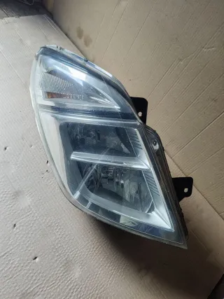 26010BZ51A Фара передняя правая Nissan NV 400 Арт R116, вид 1