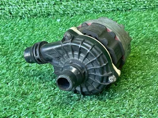 A0005002300 Насос антифриза дополнительный Mercedes S W222 Арт 97146276, вид 1