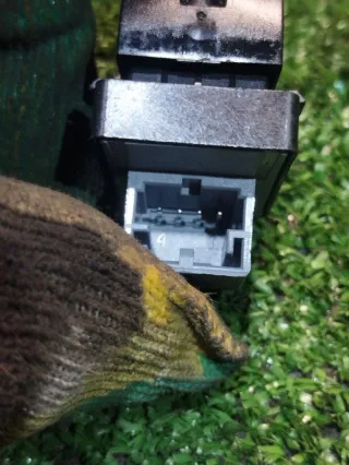 4F0959855 Кнопка стеклоподъемника заднего правого  Audi Q7 4L Арт 97146599, вид 3