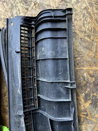55709-02070, 55708-02150 Решетка стеклоочистителя (Дождевик) Toyota Corolla E120 Арт 00031329, вид 3