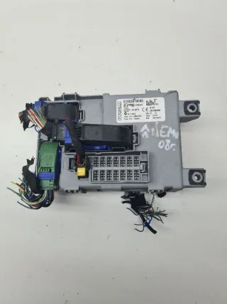 01353010080,  Блок предохранителей Citroen Nemo Арт 15690