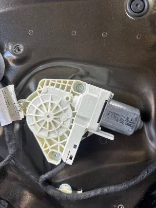 4G0839462,8K0959812A Стеклоподъемник правый задний Audi A6 C7 (S6,RS6) Арт 97147566, вид 2