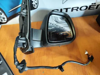  Зеркало правое Opel Vivaro C Арт 97147681