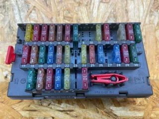 9627935480 Блок предохранителей Citroen Xantia Арт 97148577, вид 3