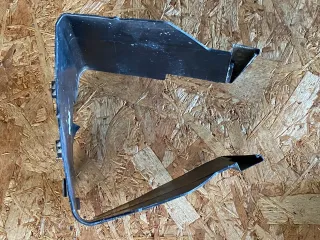 3C0915335 Кожух аккумулятора Volkswagen Tiguan 1 Арт 97148700, вид 2