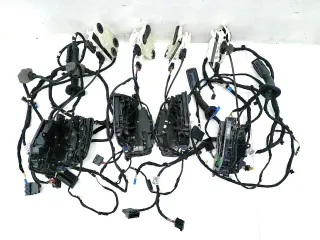 51 22 7444675, 51 22 7444676, 51 22 7444677, 51 22 7444678, 7444675, 7444676, 7444677, 7444678, 51227477711, 51227477712, 51217477708, 51217477709, Доводчик двери BMW X7 g07 (в наличии) Арт 011079