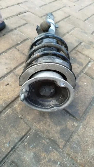 311406 Амортизатор передний правый BMW 3 E90/E91/E92/E93 Арт 97150223