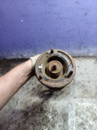  Стойка амортизатора переднего правого Mitsubishi Galant 8 Арт 97152476, вид 2