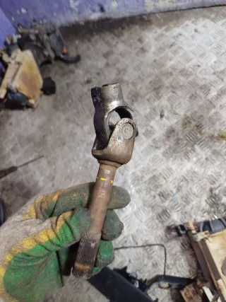  Рулевой карданчик Mitsubishi Galant 8 Арт 97152594