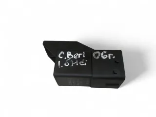 9640469680 Реле накала свечей Citroen Berlingo 1 restailing Арт 105665106, вид 1