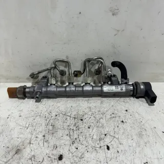 057130764AB Топливная рампа Volkswagen Golf PLUS 1 Арт 5674-25971, вид 1