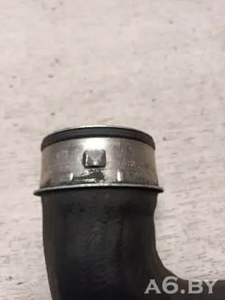 Патрубок интеркулера Audi A3 8P 2006г. 1K0145834G - Фото 3
