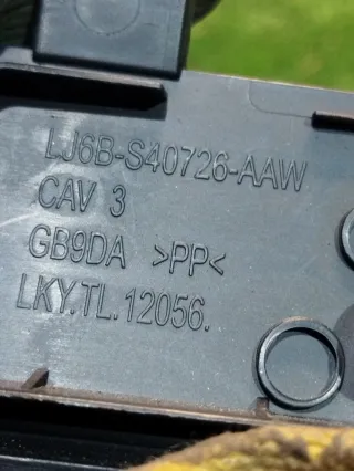 LJ6BS40726 Заглушка обшивки багажника Ford Escape 4 Арт 97157770, вид 2