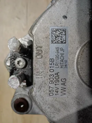057903015B,LR1190945 Генератор Audi Q7 4M Арт 034709, вид 5