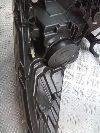 9682519080 Фара передняя правая Peugeot 3008 1 Арт 97161252, вид 7