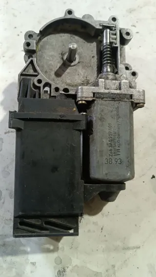 7746000012, 05318274 Моторчик стеклоподъемника задний левый Volkswagen Passat B4 Арт 13576, вид 8