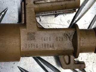 2325038040, 141002828 Форсунка топливная Lexus LX 3 Арт 201830, вид 2