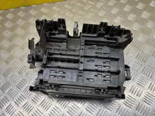 23200659 Крепление блока предохранителей Chevrolet Tahoe 4 Арт 207065, вид 1