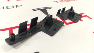 Кронштейн крепления фары противотуманной левой Tesla model X 2021г. 1588186-01-A,1588188-02-A - Фото 2