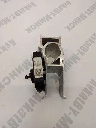 51117422233,7422233,17119895623,9895623 Кронштейн радиатора BMW 4 G22/G23 Арт 24793, вид 1
