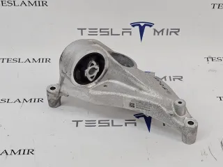 1093278-50,1095337-00 Кронштейн двигателя Tesla model S Арт 33160_1, вид 1