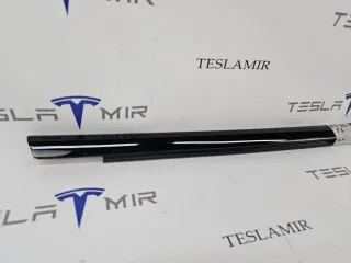 1873552-22 Молдинг двери передней правой Tesla model S Арт 33117, вид 2