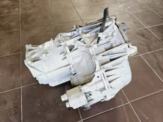 1798100-00,1798000-00,1095273-03 двигатель передний Tesla model X Арт 33106_1, вид 2