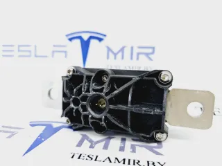 1064689-00,1098154-00,1095158-00 пиропатрон Tesla model Y Арт 26284_1, вид 2