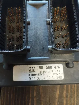 90560476 Блок управления двигателем Opel Astra G Арт 46642677, вид 2