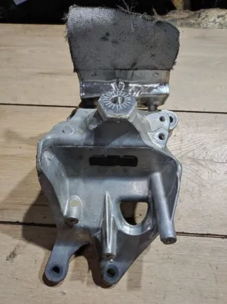 4M0199308BM,PTKS63SLM Кронштейн двигателя Audi Q7 4M Арт 034737, вид 2
