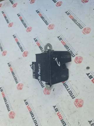 3C9827645A Замок крышки багажника Volkswagen Passat B7 Арт 22386047