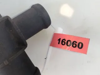 323220 Фланец (тройник) системы охлаждения Volkswagen Passat B6 Арт 16060, вид 3