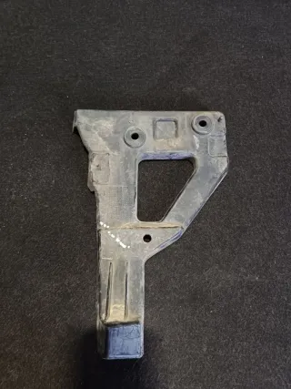 4F0807227 Кронштейн крепления бампера переднего Audi A6 C6 (S6,RS6) Арт 97179240, вид 1