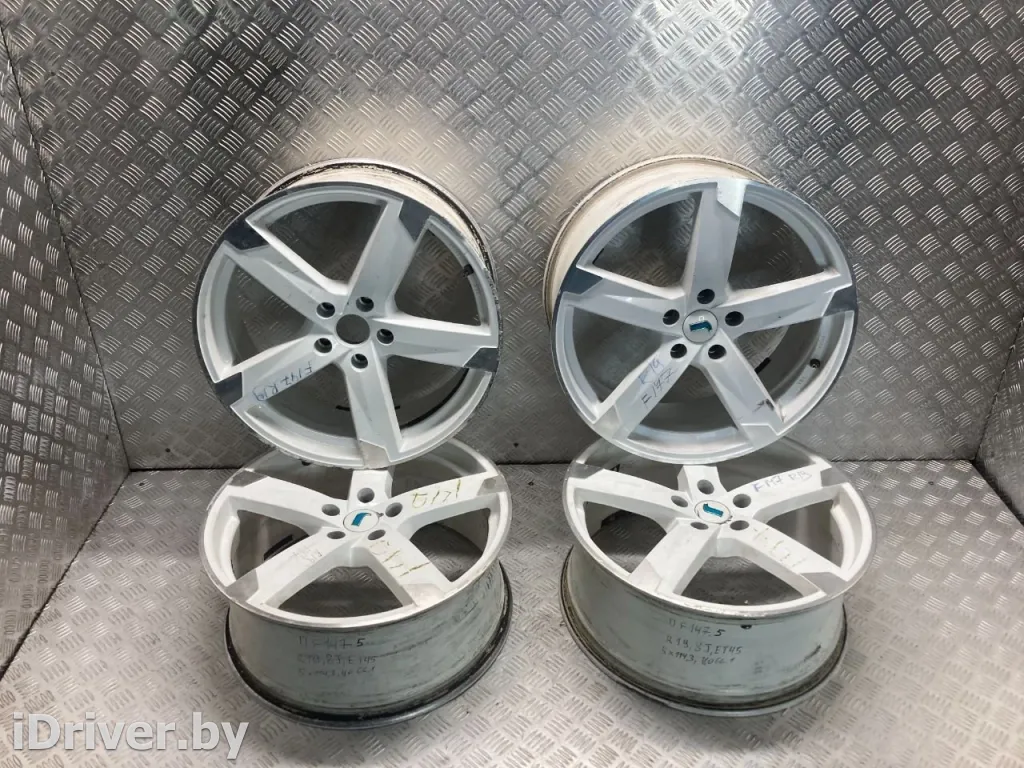  Диск литой R19 5x114 DIA66.1 ET45 к Renault Laguna 3 Арт 0F1474