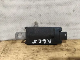 4B5035225C Усилитель антенны Audi A6 C5 (S6,RS6) Арт 97179502, вид 2