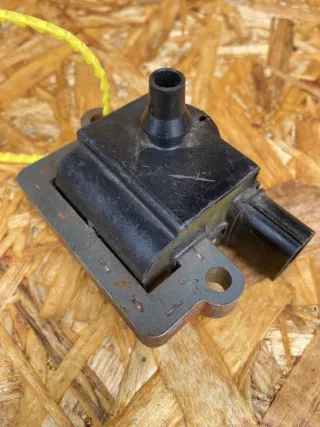 FK0138 Катушка зажигания Mitsubishi Carisma 1.8л Арт 97180121, вид 2
