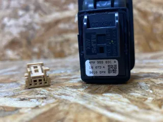 4M0959831A Кнопка открытия багажника Audi Q5 2 Арт 39370884, вид 8