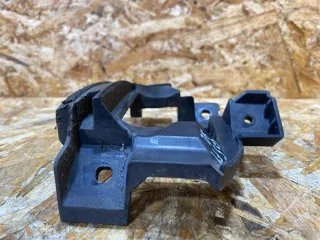 80A907907B Кронштейн крепления датчика мертвых зон Audi Q5 2 Арт 39370869, вид 6