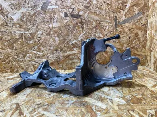 04L903143B Кронштейн генератора Audi Q5 2 2.0л Арт 39370810, вид 2